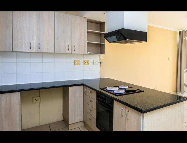 1 BEDROOM APARTMENT FOR SALE IN NEW TOWN CENTRE